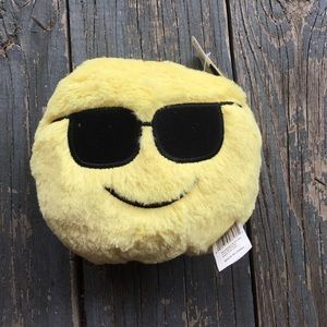 Emoji Plush Bank